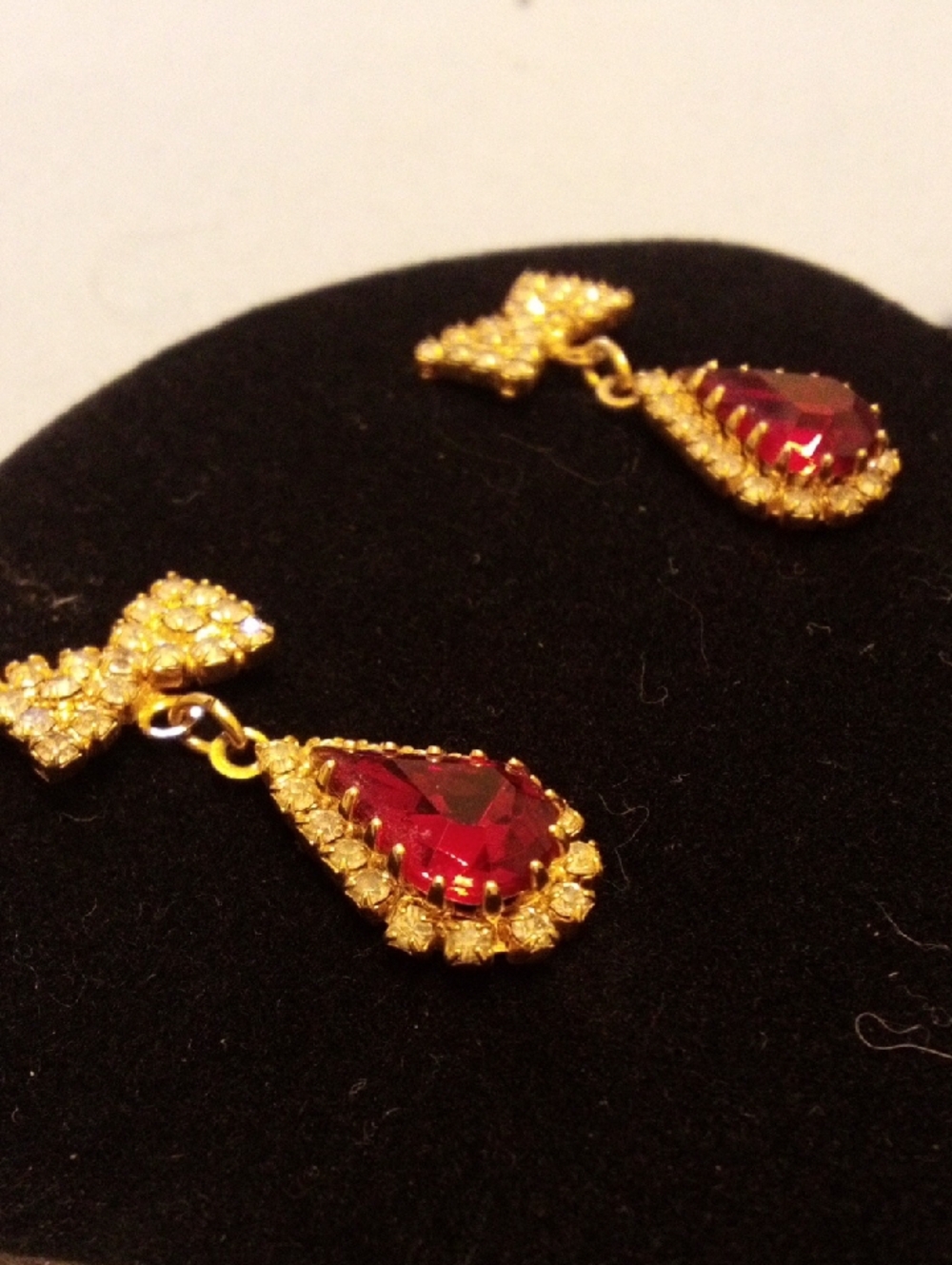 Gold-Tone Red Teardrop Drop Earrings with Crystal Accents - Picture 3 of 3